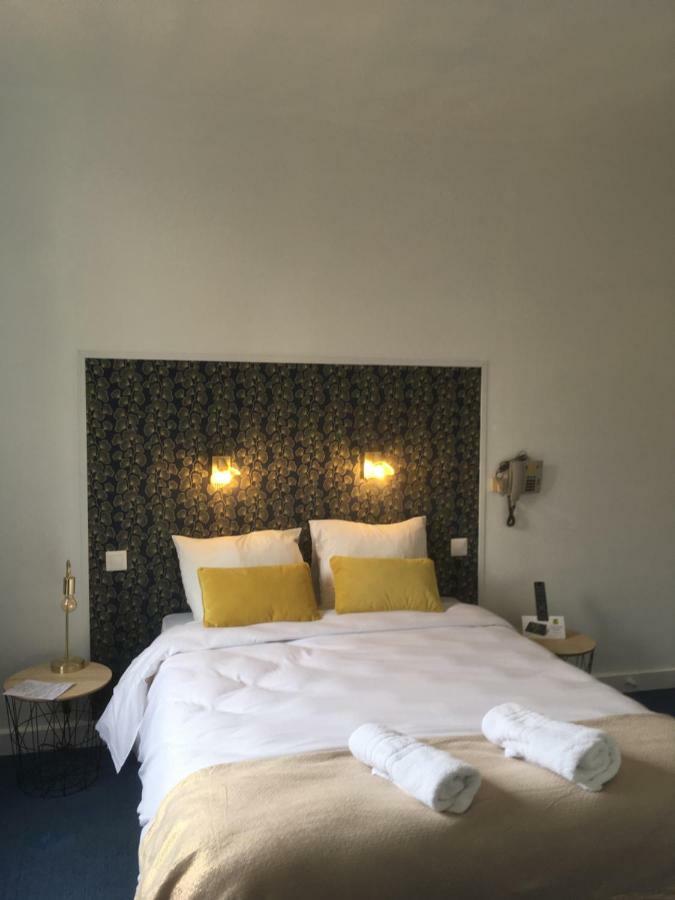 Hotel Aux Vendanges De Bourgogne Паре-ле-Моньяль Экстерьер фото